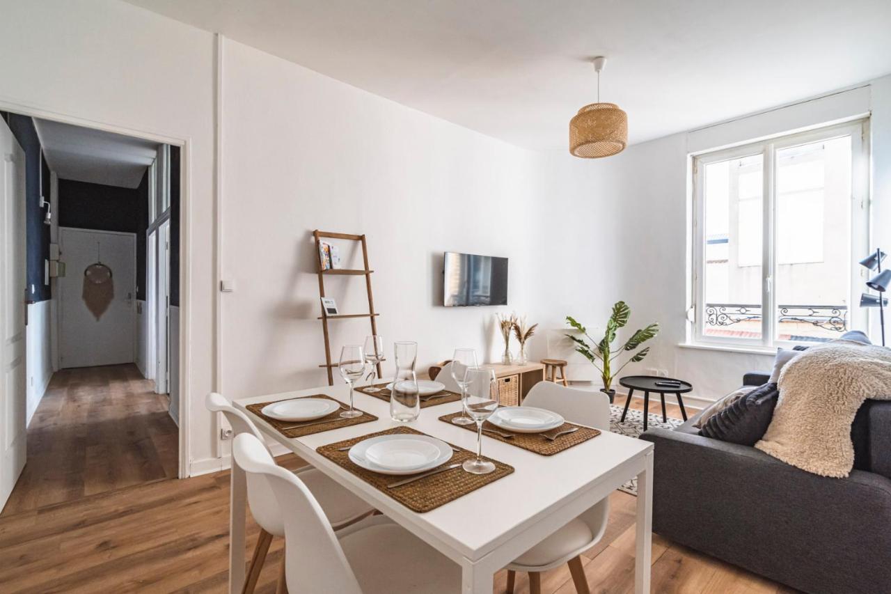 Le Cosy - Charmant 2 Chambres - Hyper Centre Reims Buitenkant foto