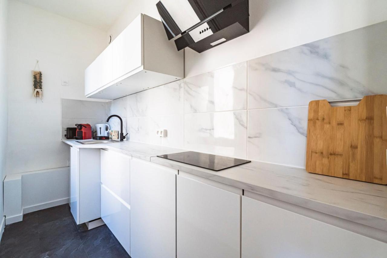 Le Cosy - Charmant 2 Chambres - Hyper Centre Reims Buitenkant foto