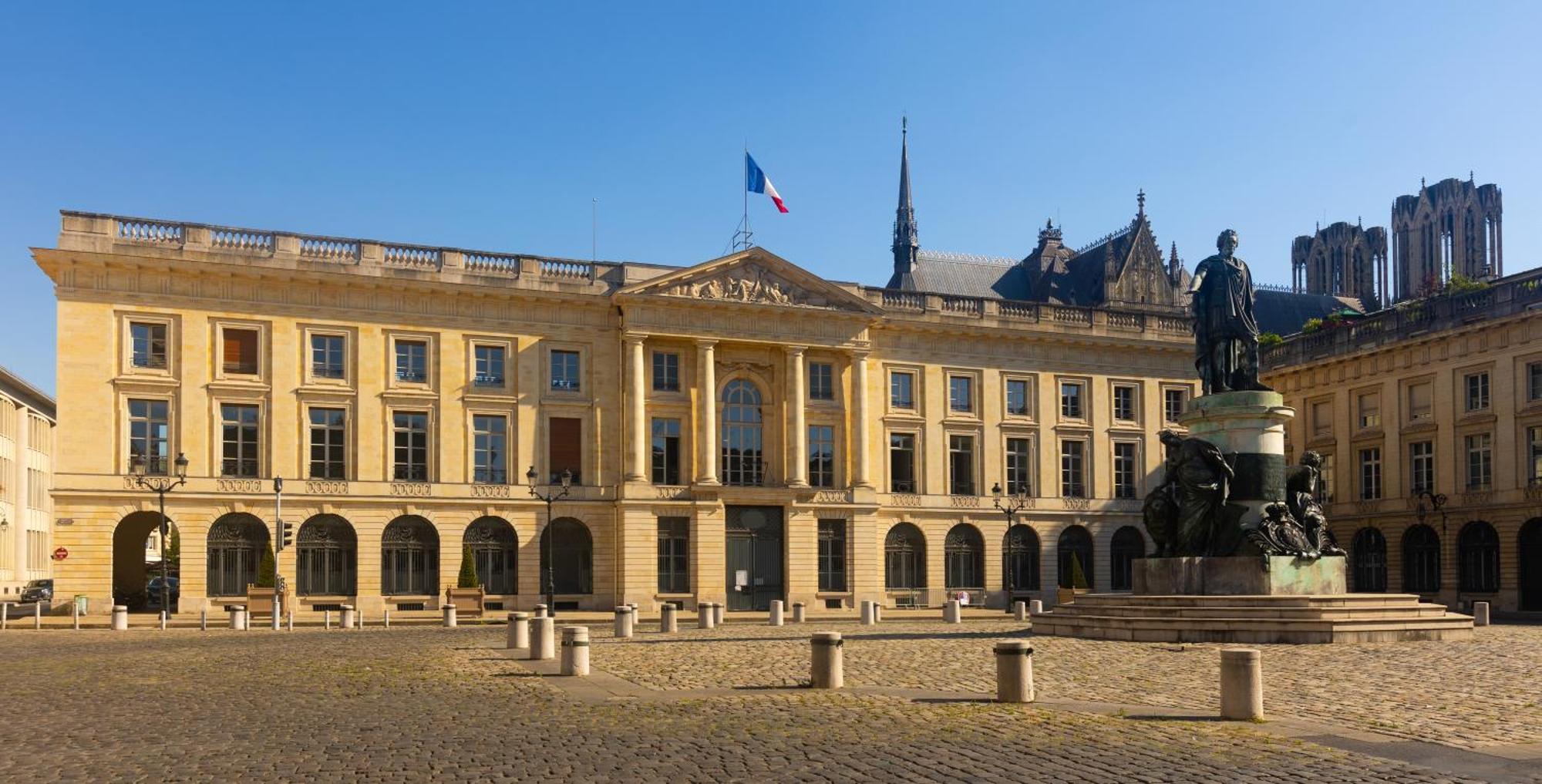Le Cosy - Charmant 2 Chambres - Hyper Centre Reims Buitenkant foto